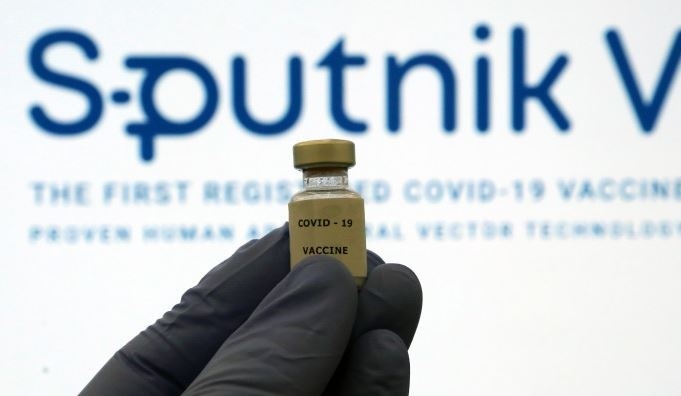 България няма да започва преговори за руската ваксина Спутник V